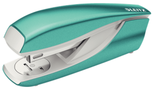 Zszywacz 5502 turkusowy (30k) WOW Leitz